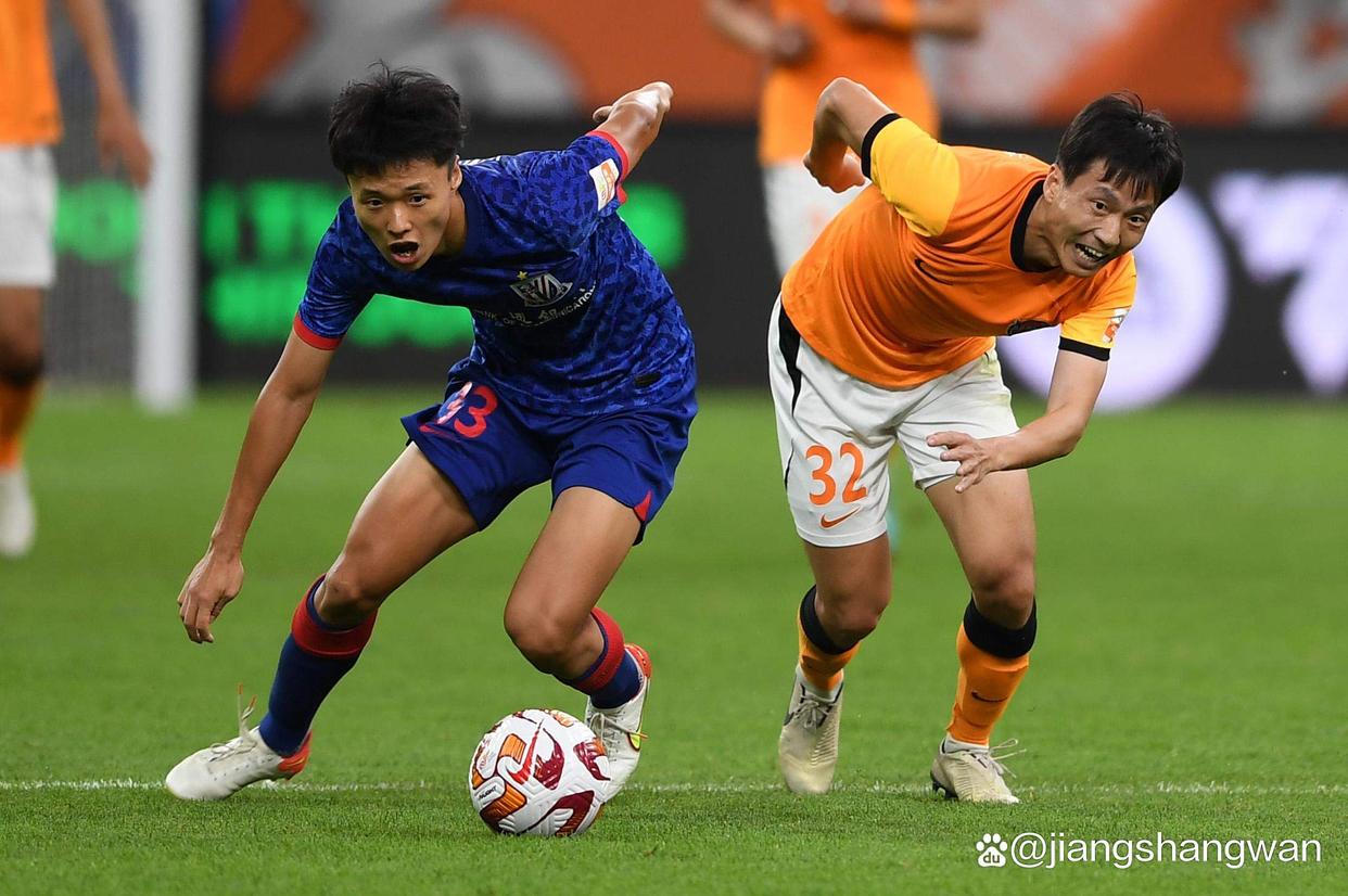 金年会APP-关于上海申花训练开放日；赛前豪取连胜引欢呼；中超在即；赛季目标并未改变的信息